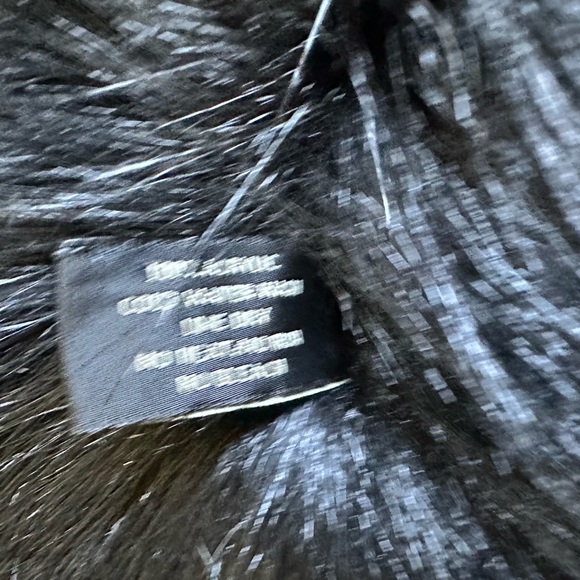 Faux Fur Scarf - Picture 6 of 9